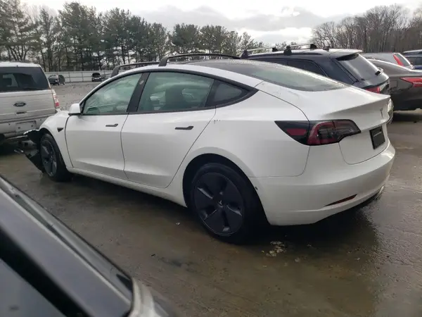 5YJ3E1EA8PF401149 2023 TESLA MODEL 3 - Image 2
