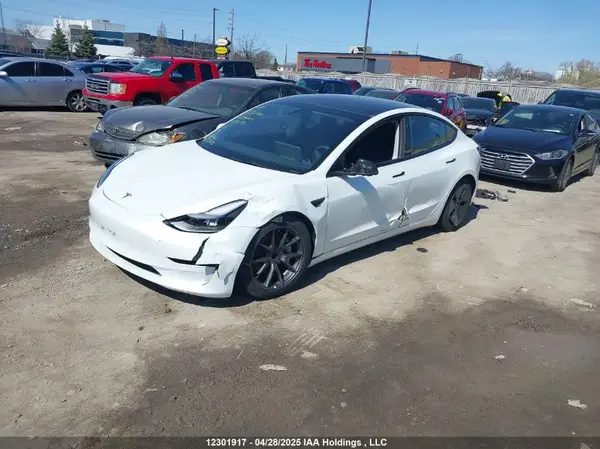 5YJ3E1EA8PF401393 2023 TESLA MODEL 3 - Image 2