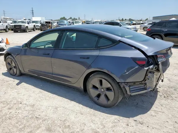 5YJ3E1EA8PF402978 2023 TESLA MODEL 3 - Image 2