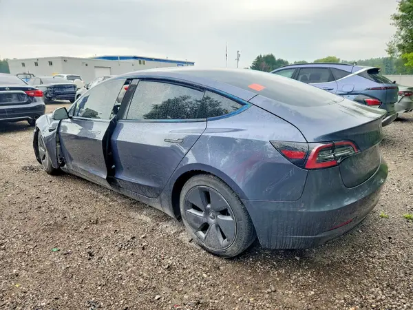 5YJ3E1EA8PF406089 2023 TESLA MODEL 3 - Image 2