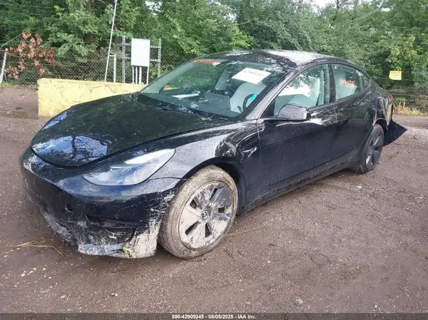 5YJ3E1EA8PF419196 2023 TESLA MODEL 3 - Image 2