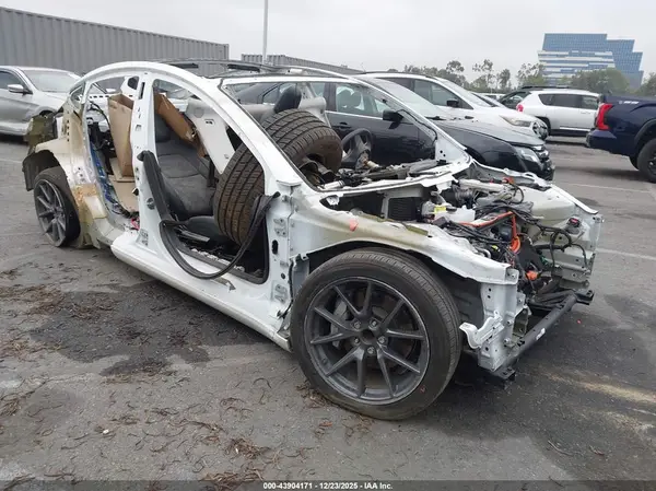 5YJ3E1EA8PF421580 2023 TESLA MODEL 3 - Image 1