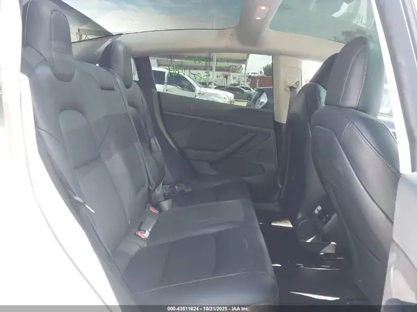 5YJ3E1EA8PF422714 2023 TESLA MODEL 3 - Image 8