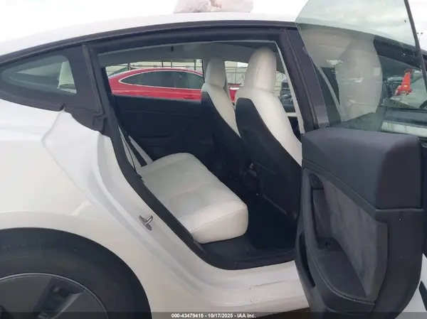 5YJ3E1EA8PF426472 2023 TESLA MODEL 3 - Image 8