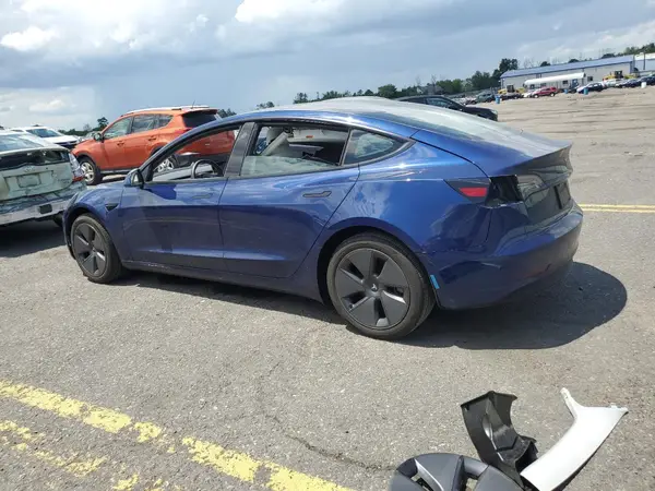 5YJ3E1EA8PF429193 2023 TESLA MODEL 3 - Image 2