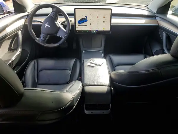 5YJ3E1EA8PF435950 2023 TESLA MODEL 3 - Image 8