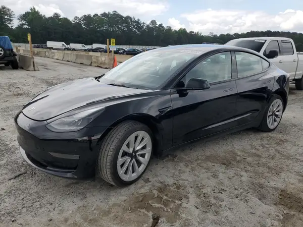 5YJ3E1EA8PF436452 2023 TESLA MODEL 3 - Image 1