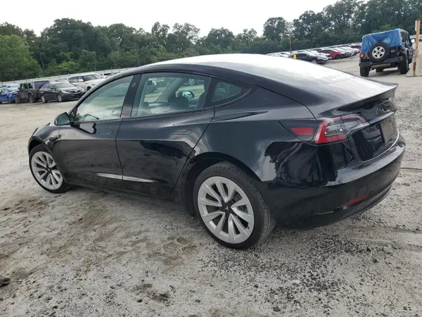 5YJ3E1EA8PF436452 2023 TESLA MODEL 3 - Image 2