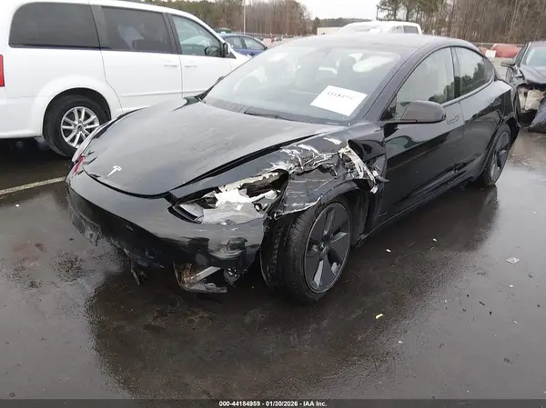 5YJ3E1EA8PF437097 2023 TESLA MODEL 3 - Image 2