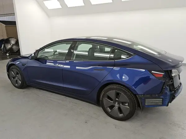 5YJ3E1EA8PF447340 2023 TESLA MODEL 3 - Image 2