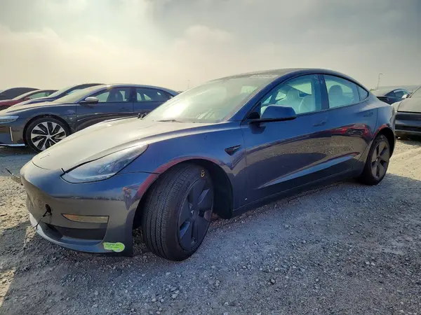 5YJ3E1EA8PF452991 2023 TESLA MODEL 3 - Image 1