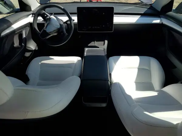 5YJ3E1EA8PF452991 2023 TESLA MODEL 3 - Image 8