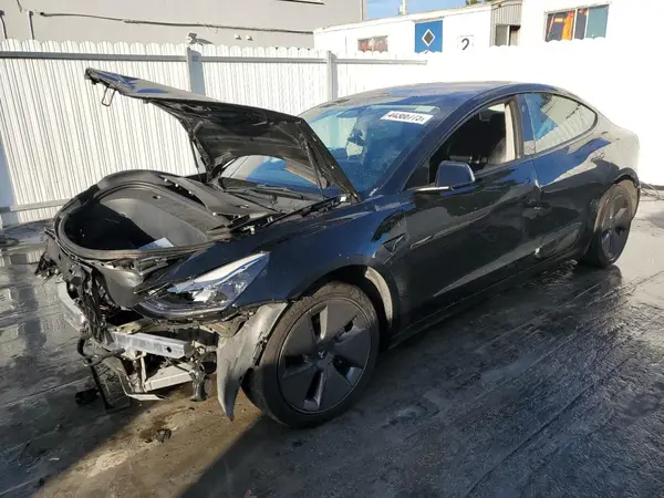 5YJ3E1EA8PF453400 2023 TESLA MODEL 3 - Image 1