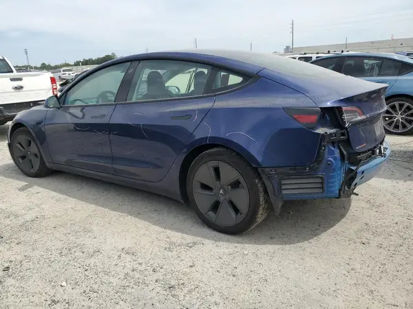5YJ3E1EA8PF457480 2023 TESLA MODEL 3 - Image 2