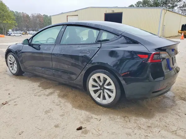 5YJ3E1EA8PF457981 2023 TESLA MODEL 3 - Image 2