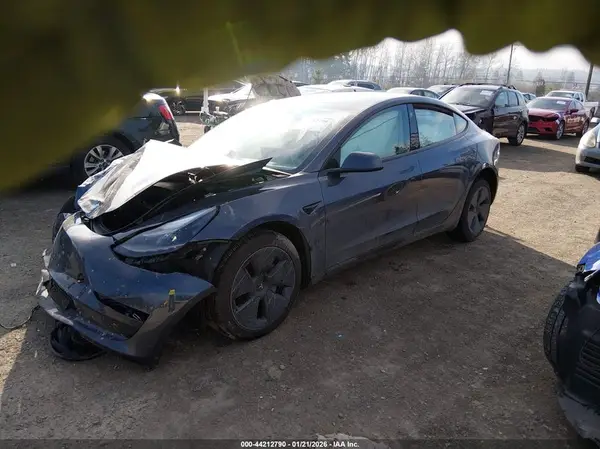 5YJ3E1EA8PF459861 2023 TESLA MODEL 3 - Image 2
