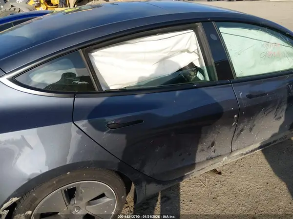 5YJ3E1EA8PF459861 2023 TESLA MODEL 3 - Image 8