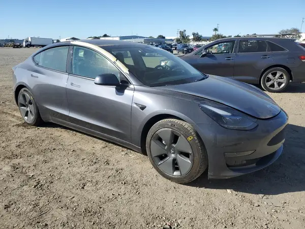 5YJ3E1EA8PF462971 2023 TESLA MODEL 3 - Image 1