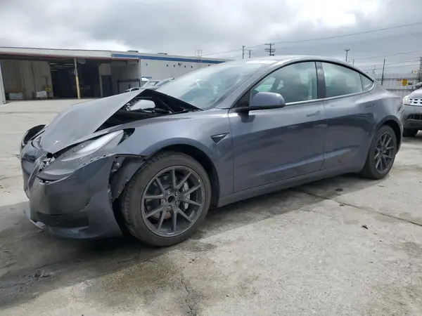 5YJ3E1EA8PF464493 2023 TESLA MODEL 3 - Image 1