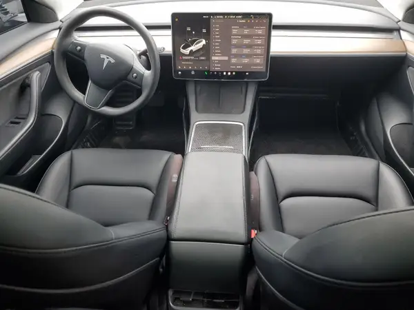 5YJ3E1EA8PF464963 2023 TESLA MODEL 3 - Image 8