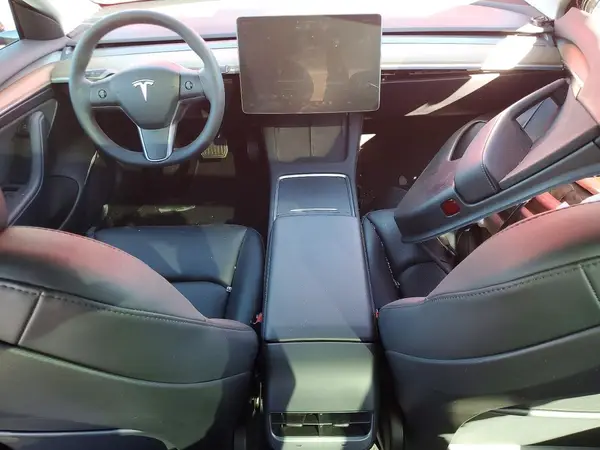 5YJ3E1EA8PF470021 2023 TESLA MODEL 3 - Image 8