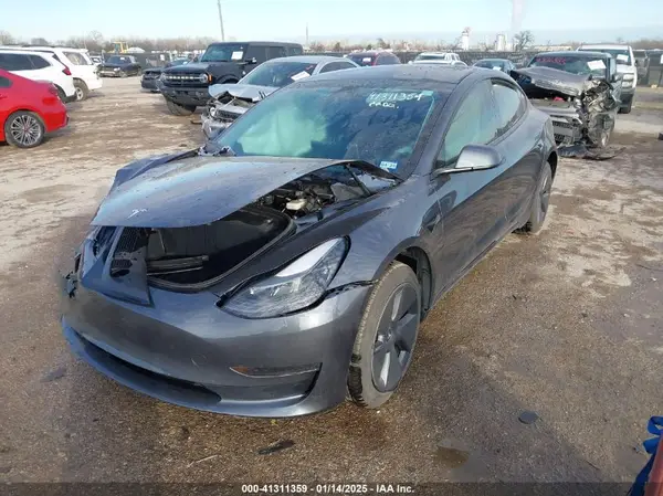 5YJ3E1EA8PF471069 2023 TESLA MODEL 3 - Image 2