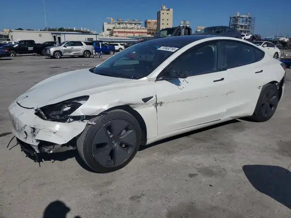 5YJ3E1EA8PF475512 2023 TESLA MODEL 3 - Image 1