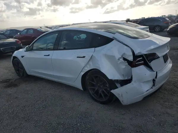 5YJ3E1EA8PF478474 2023 TESLA MODEL 3 - Image 2