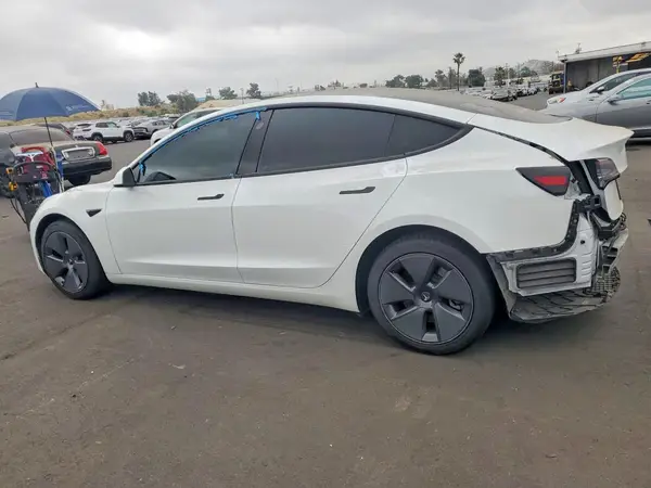 5YJ3E1EA8PF480306 2023 TESLA MODEL 3 - Image 2