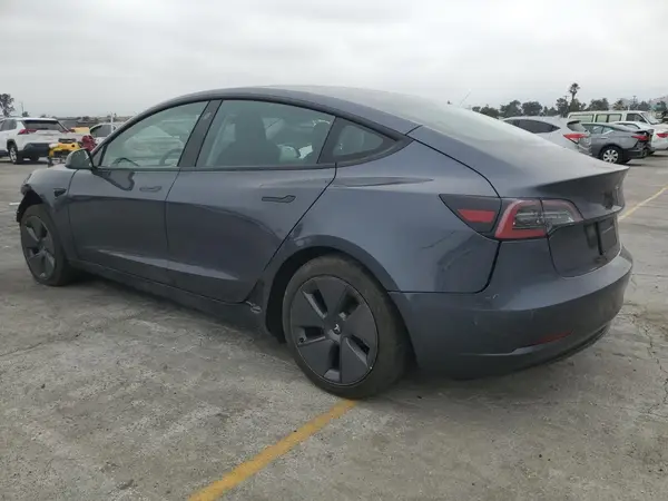 5YJ3E1EA8PF487076 2023 TESLA MODEL 3 - Image 2