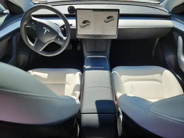 5YJ3E1EA8PF491581 2023 TESLA MODEL 3 - Image 8
