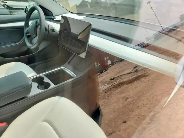 5YJ3E1EA8PF494187 2023 TESLA MODEL 3 - Image 8