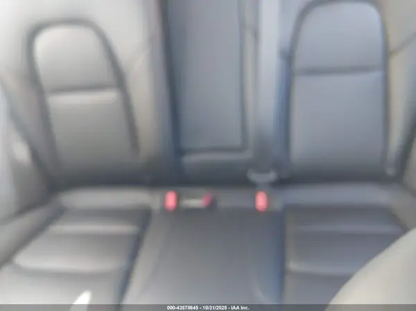 5YJ3E1EA8PF495694 2023 TESLA MODEL 3 - Image 8