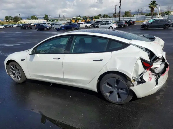 5YJ3E1EA8PF503065 2023 TESLA MODEL 3 - Image 2