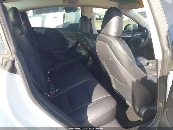 5YJ3E1EA8PF541492 2023 TESLA MODEL 3 - Image 8