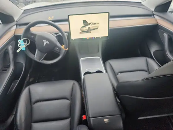 5YJ3E1EA8PF542061 2023 TESLA MODEL 3 - Image 8