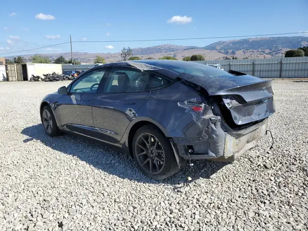 5YJ3E1EA8PF543839 2023 TESLA MODEL 3 - Image 2