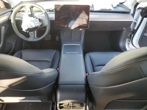 5YJ3E1EA8PF548135 2023 TESLA MODEL 3 - Image 8