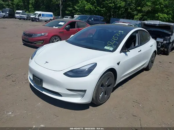 5YJ3E1EA8PF548488 2023 TESLA MODEL 3 - Image 2