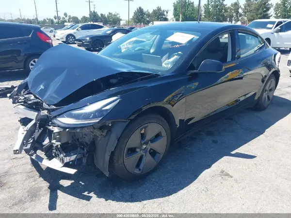 5YJ3E1EA8PF555103 2023 TESLA MODEL 3 - Image 2