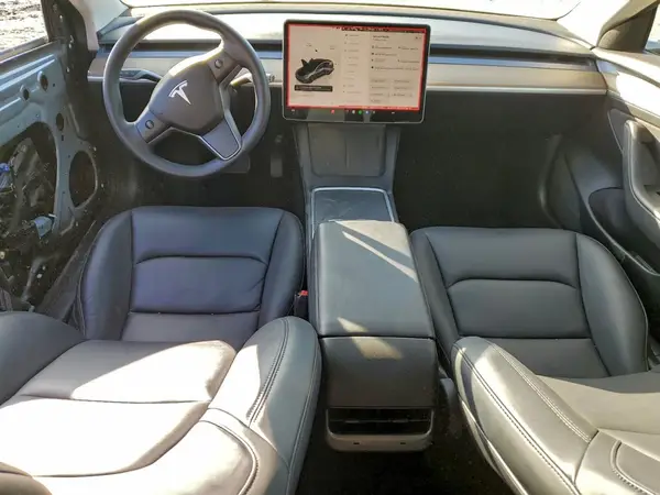 5YJ3E1EA8PF556963 2023 TESLA MODEL 3 - Image 8