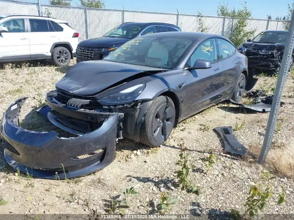 5YJ3E1EA8PF557336 2023 TESLA MODEL 3 - Image 2