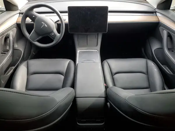 5YJ3E1EA8PF563010 2023 TESLA MODEL 3 - Image 8