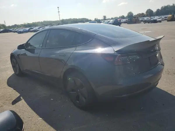 5YJ3E1EA8PF570751 2023 TESLA MODEL 3 - Image 2