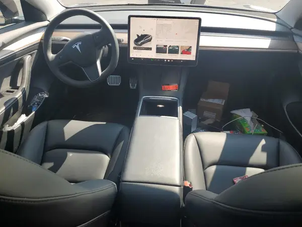 5YJ3E1EA8PF570751 2023 TESLA MODEL 3 - Image 8