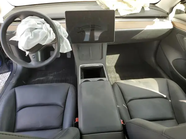 5YJ3E1EA8PF575268 2023 TESLA MODEL 3 - Image 8