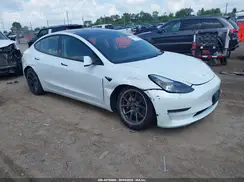5YJ3E1EA8PF576694 2023 TESLA MODEL 3