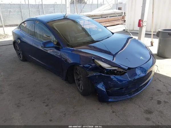 5YJ3E1EA8PF577280 2023 TESLA MODEL 3 - Image 1