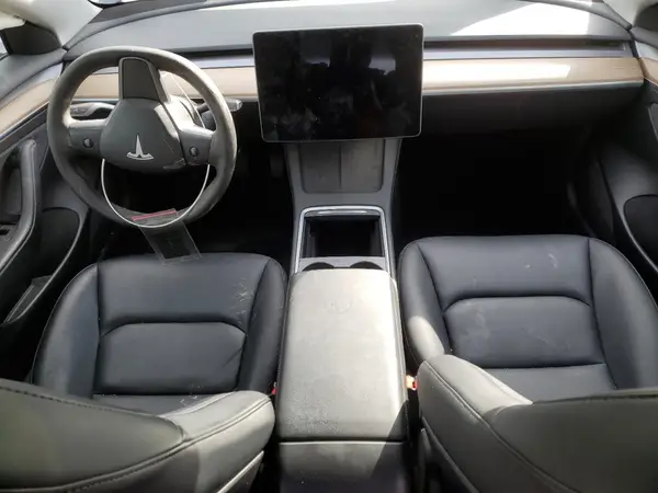 5YJ3E1EA8PF579868 2023 TESLA MODEL 3 - Image 8