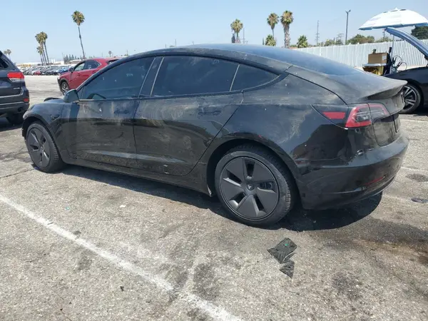5YJ3E1EA8PF580499 2023 TESLA MODEL 3 - Image 2